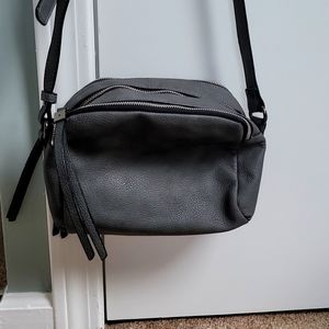 Gray purse - great to wear as a crossbody or over the shoulder!